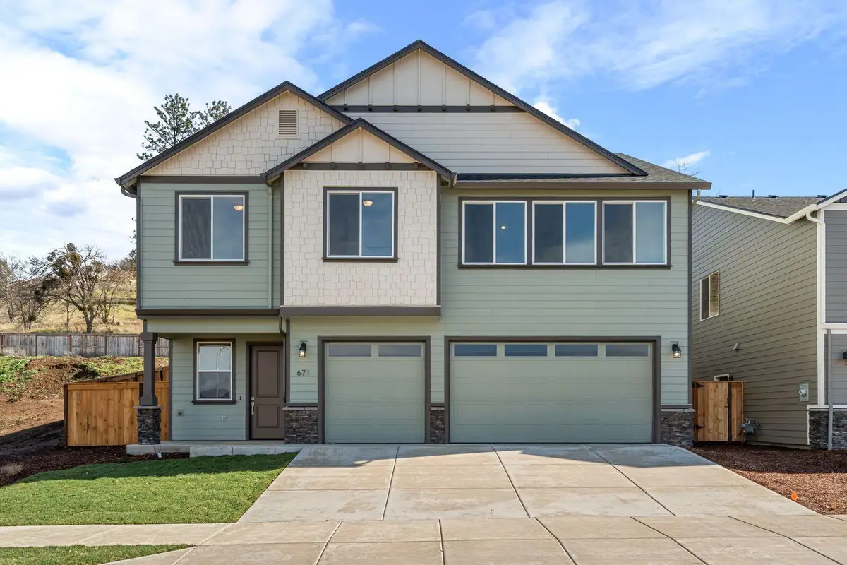 671 Old Waverly Way #21, Eagle Point, OR 97524 - #1