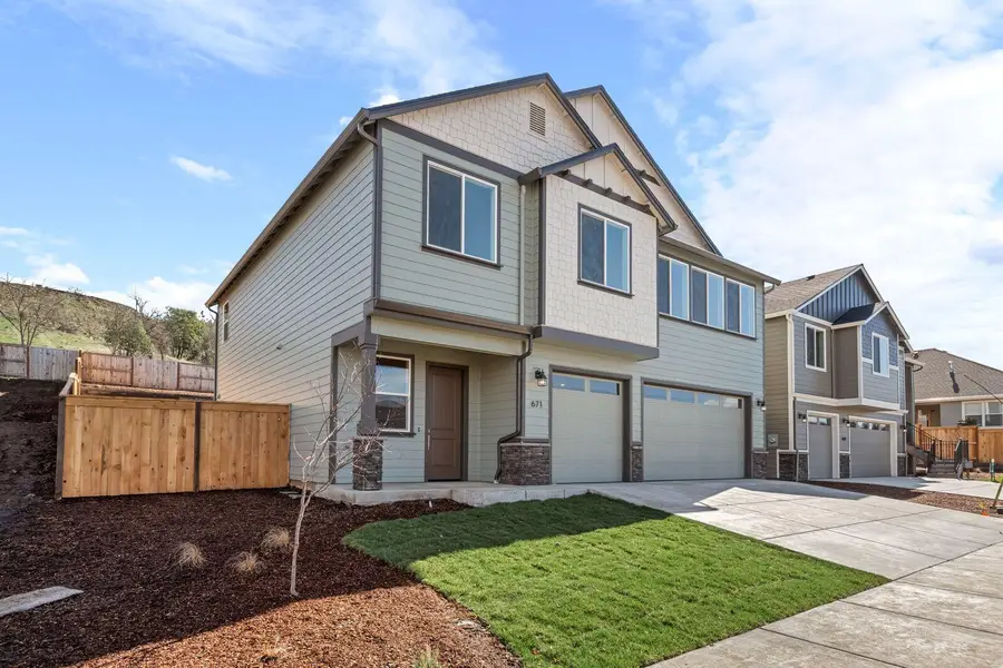 671 Old Waverly Way #21, Eagle Point, OR 97524 - #3