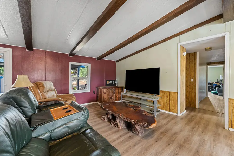2900 Rogue River Drive, Eagle Point, OR 97524 - #3