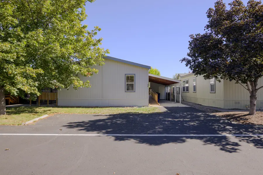1201 SW 28th Street #24, Redmond, OR 97756 - #2