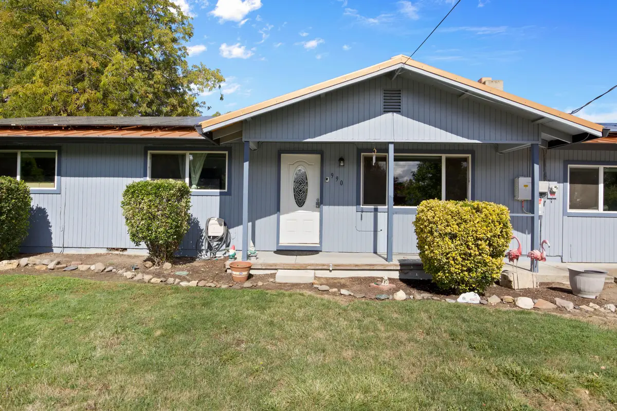 990 Janes Road, Medford, OR 97501 - #1