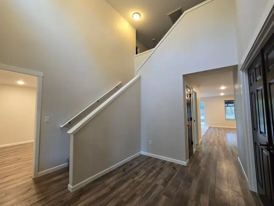 588 Upper Applegate Road, Jacksonville, OR 97530 - #3