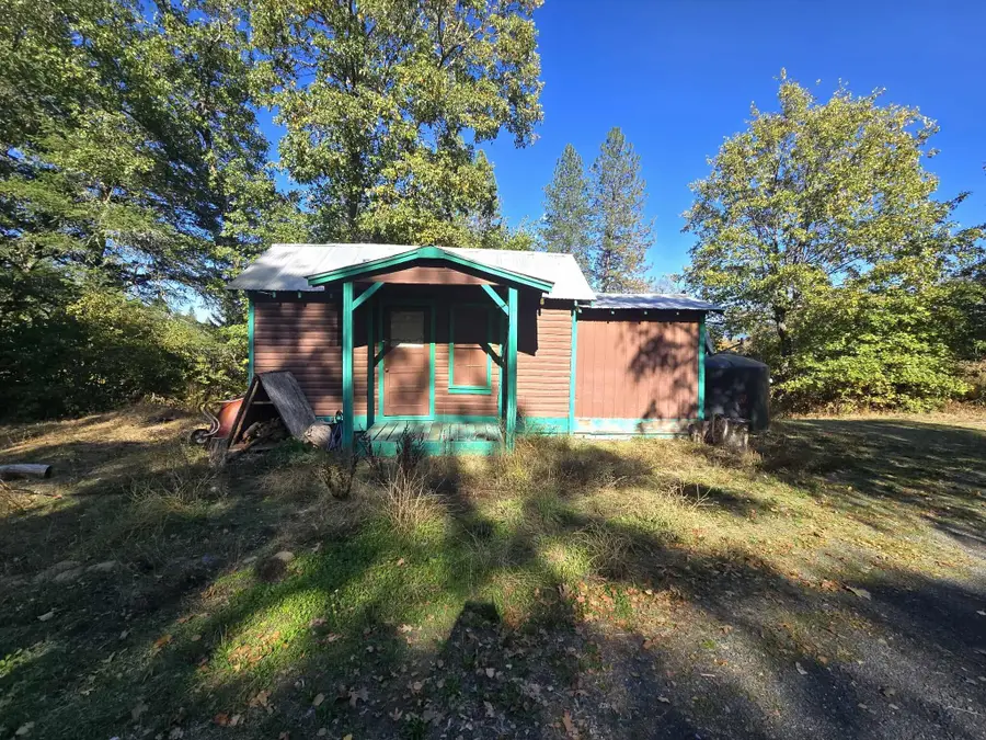 2565 Rockydale Road, Cave Junction, OR 97523 - #2