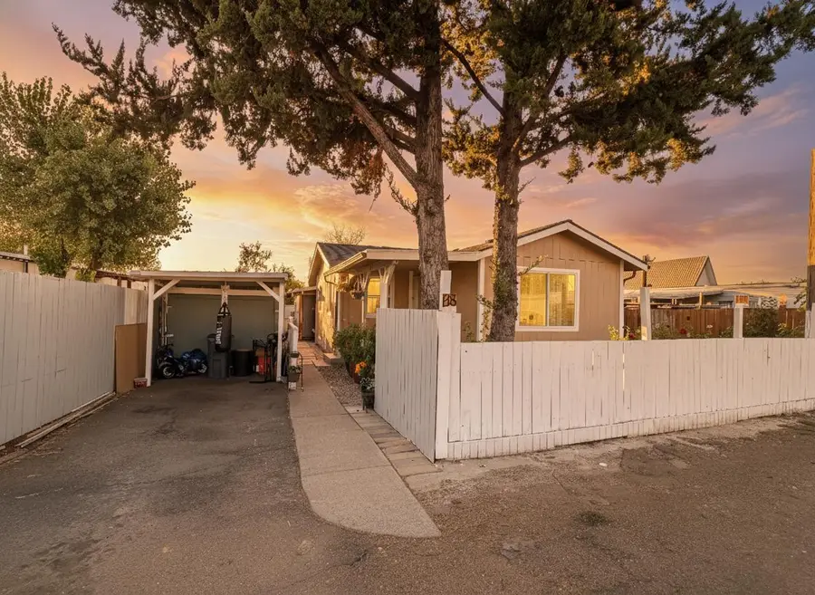2700 Falcon Street #SPC 38, White City, OR 97503 - #2