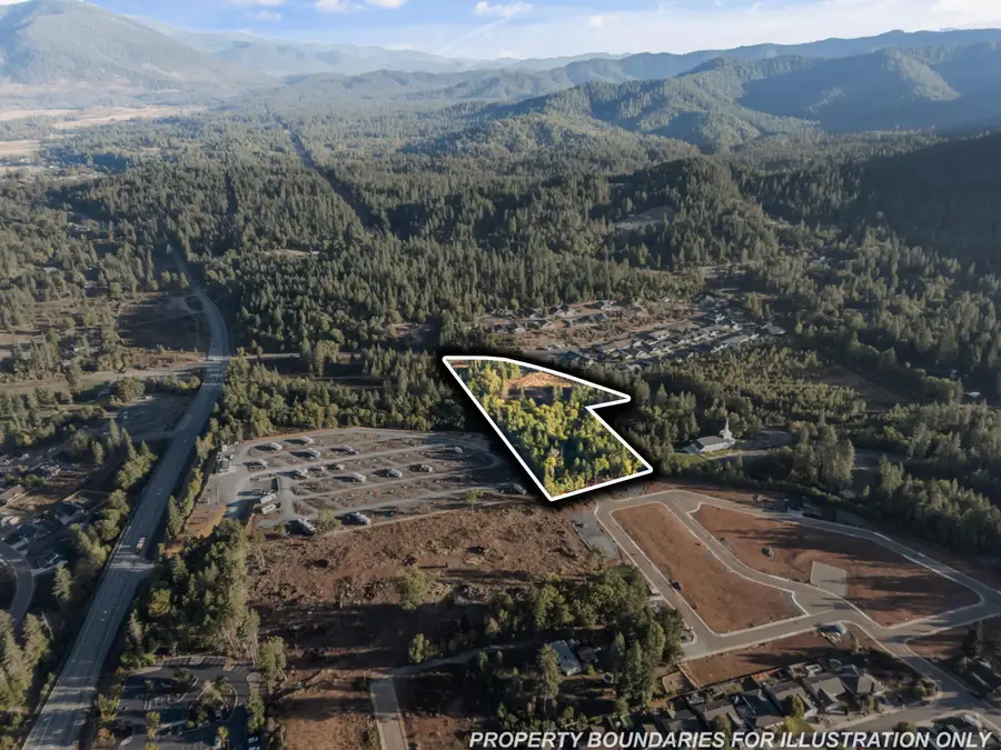 Laurel Road #TL200, Cave Junction, OR 97523 - #2