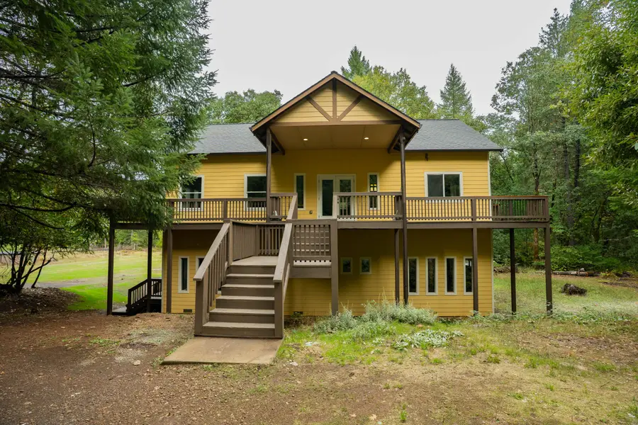 709 Pinewood Way, Cave Junction, OR 97523 - #2