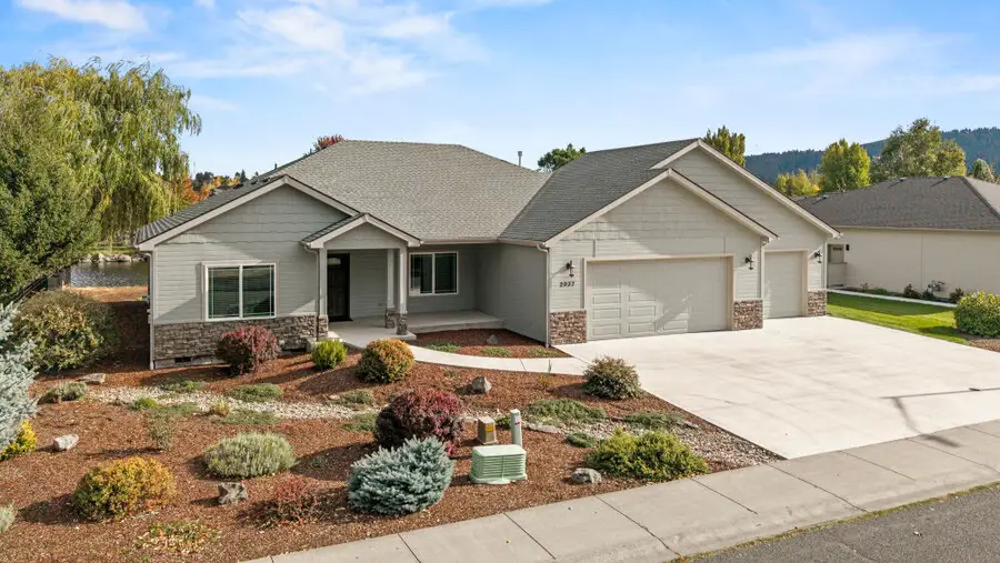 2937 Front Street, Klamath Falls, OR 97601 - #3