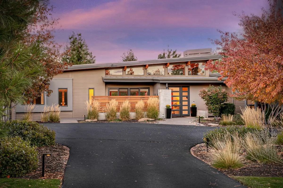 61612 Hosmer Lake Drive, Bend, OR 97702 - #1