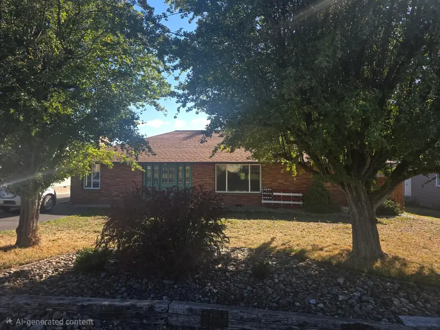 5122 Bryant Avenue, Klamath Falls, OR 97603 - #2