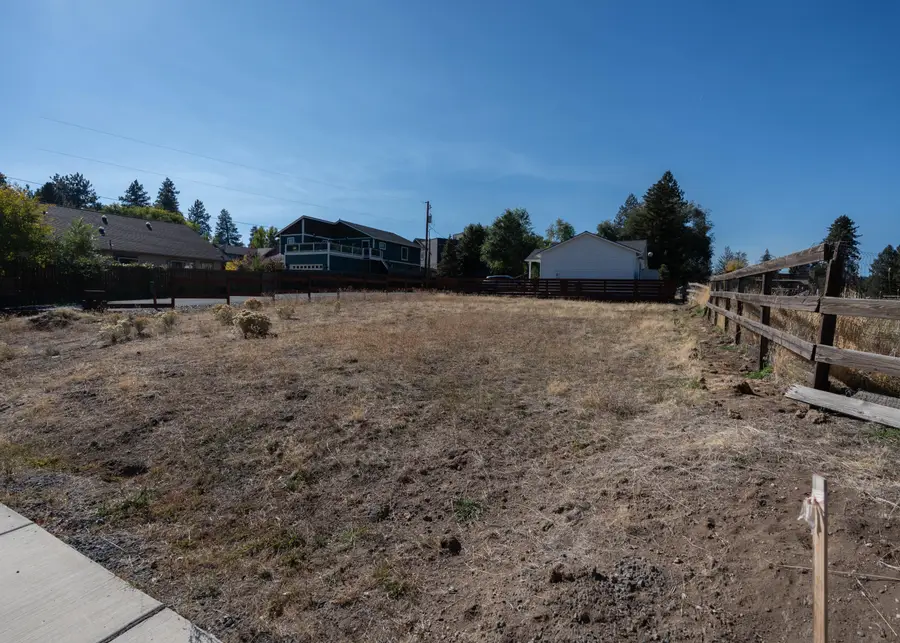2109 NE 11th Place, Bend, OR 97701 - #3