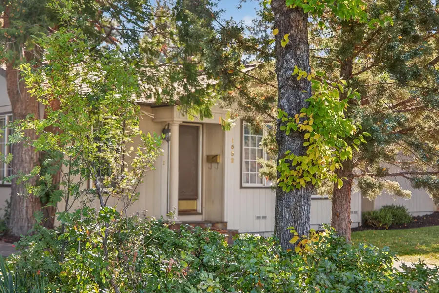 1532 NE 9th Street, Bend, OR 97701 - #3