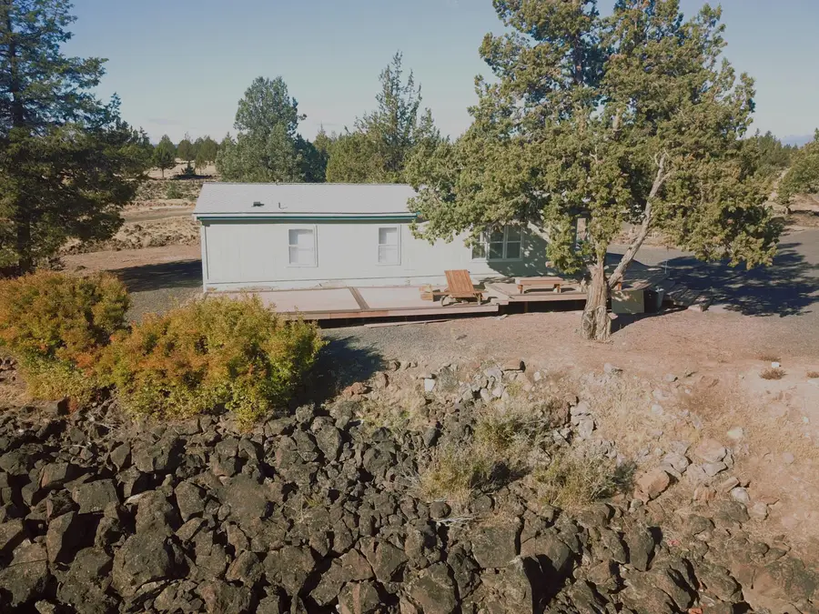 12705 SW Airfield Lane, Culver, OR 97734 - #3