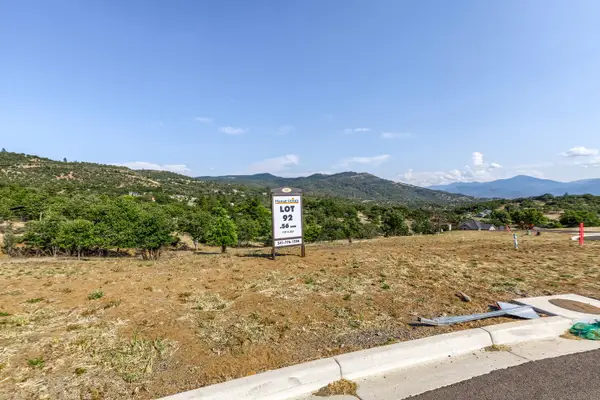 5712 Winter Hills Drive, Medford, OR 97504
