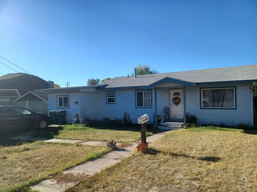 806 N 2nd Street, Klamath Falls, OR 97601 - #2