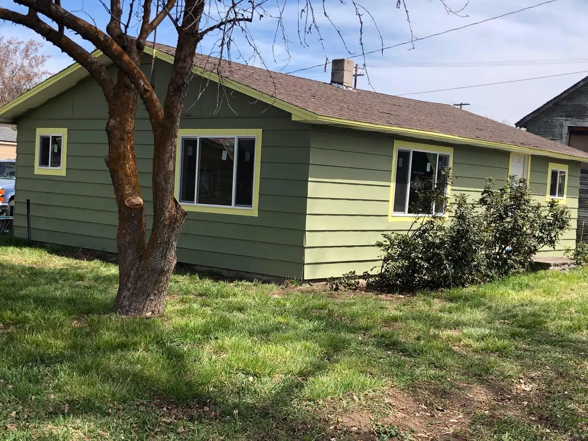 7455 Hager Way, Klamath Falls, OR 97603 - #1