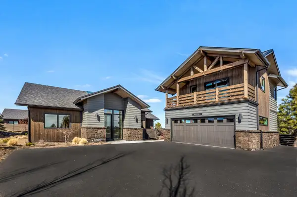 19110 Gateway Loop, Bend, OR 97702