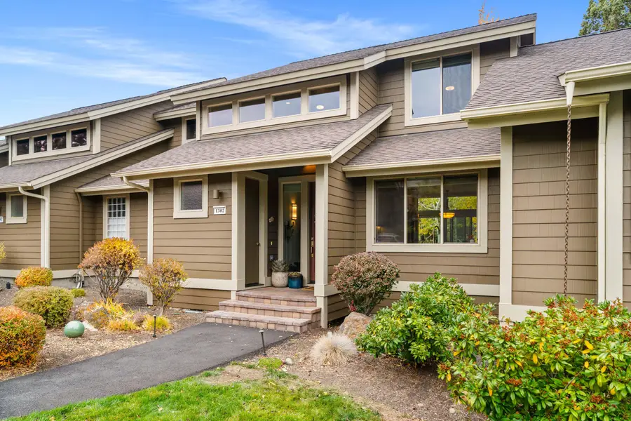 1302 Highland View Loop, Redmond, OR 97756 - #2
