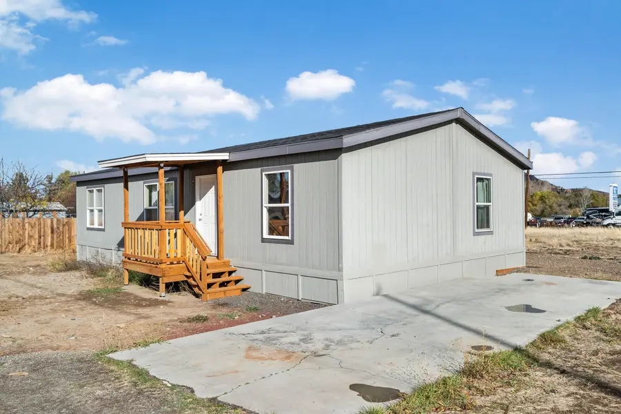 8540 9th Street, Terrebonne, OR 97760 - #2