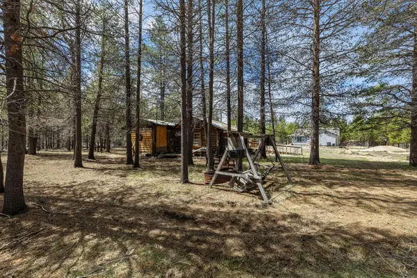 11421 Burlwood Drive, La Pine, OR 97739