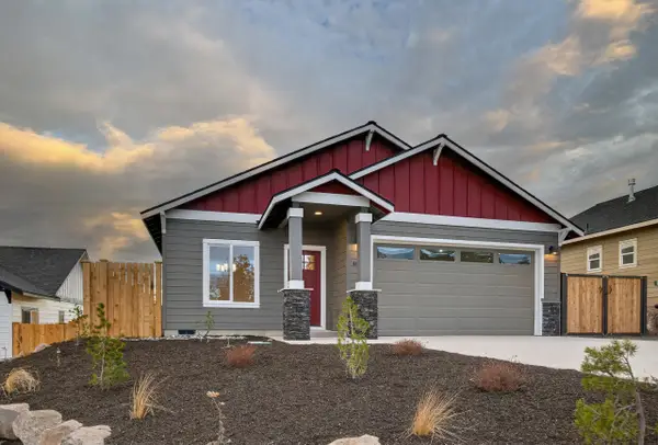 4037 SW 38th Place #Lot 44, Redmond, OR 97756