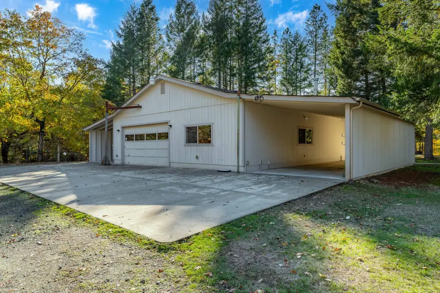 11990 Artlin Road, Grants Pass, OR 97526 - #3