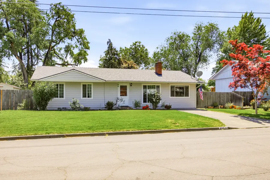 659 Herman Avenue, Medford, OR 97501 - #2