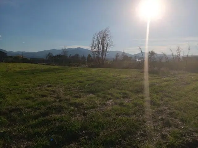 285 W Glenwood Road, Medford, OR 97501 - #1