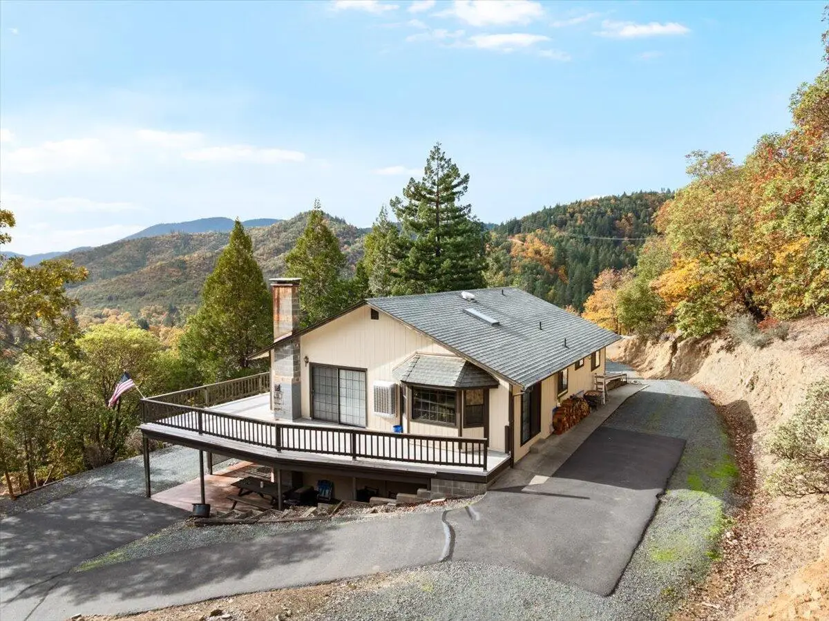 3116 Wards Creek Road, Rogue River, OR 97537 - #1