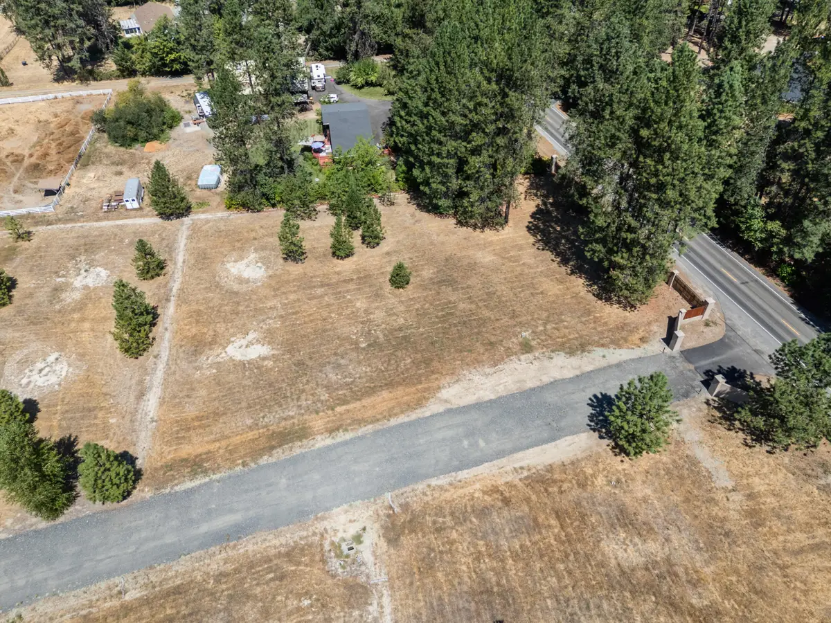 250 Deruyte Way, Rogue River, OR 97537 - #1