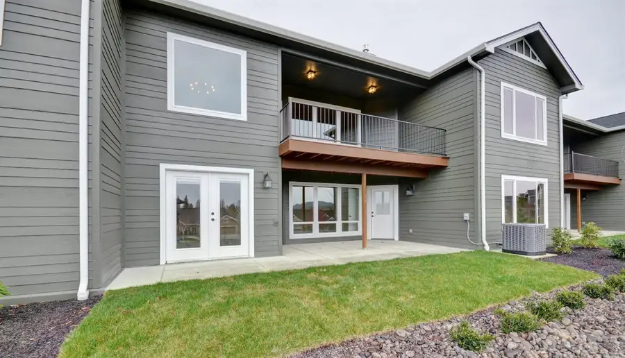179 Skyhawk Drive, Eagle Point, OR 97524 - #2