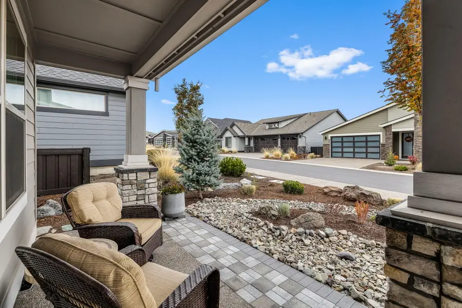 3043 NW Hidden Ridge Drive, Bend, OR 97703 - #3