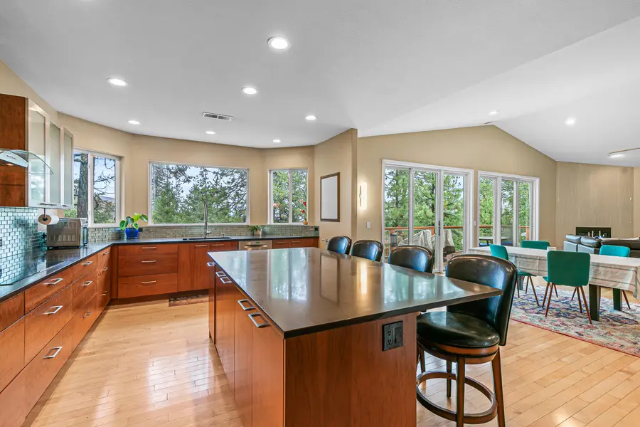 461 Waterline Road, Ashland, OR 97520 - #2