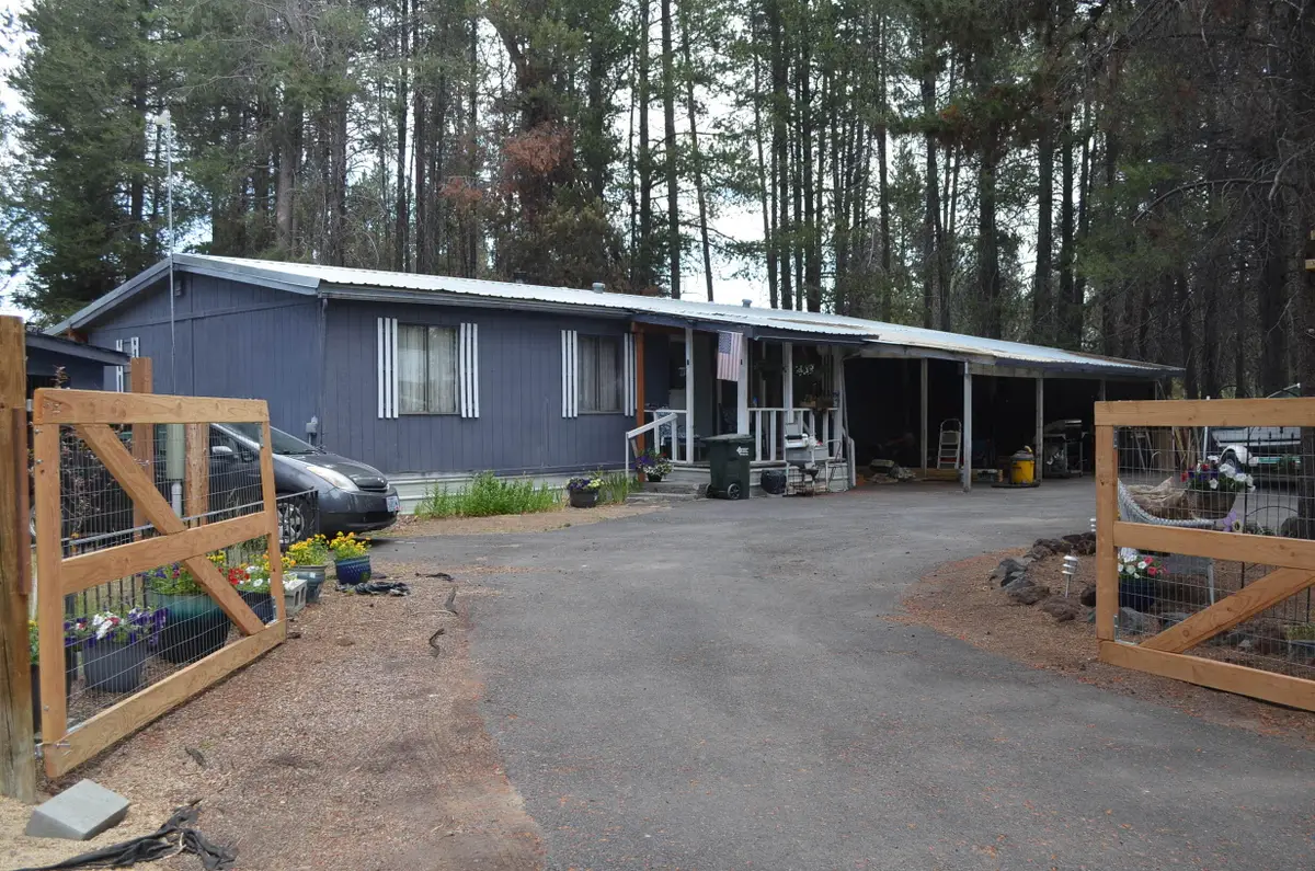 136028 Highway 97 N, Crescent, OR 97733 - #1
