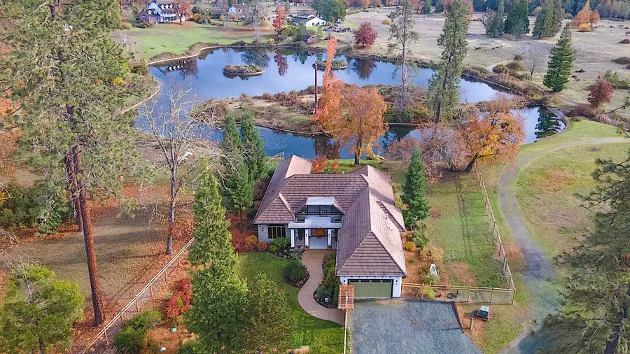 903 Nicklaus Point Lane, Grants Pass, OR 97526 - #2