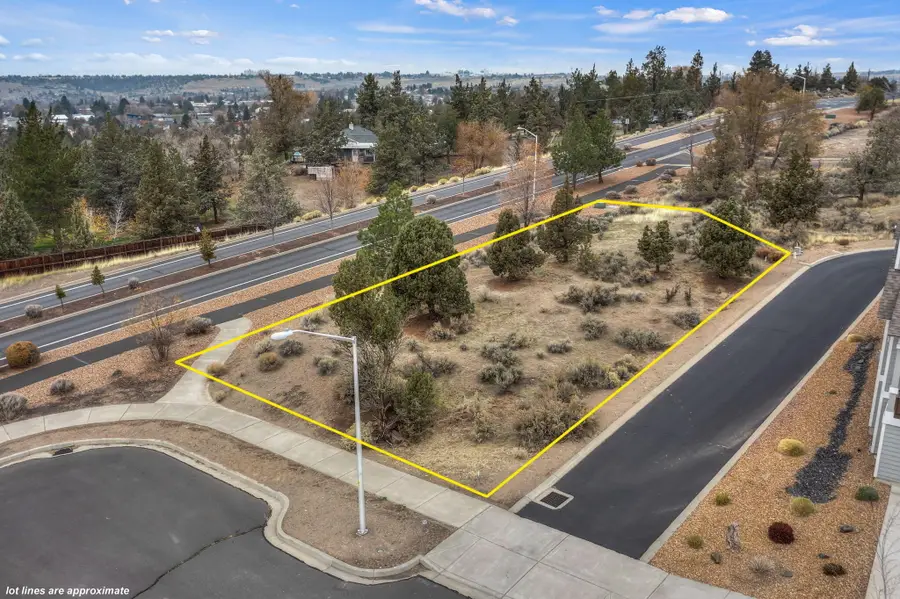 SE Daisy Court #Lot 10, Madras, OR 97741 - #3