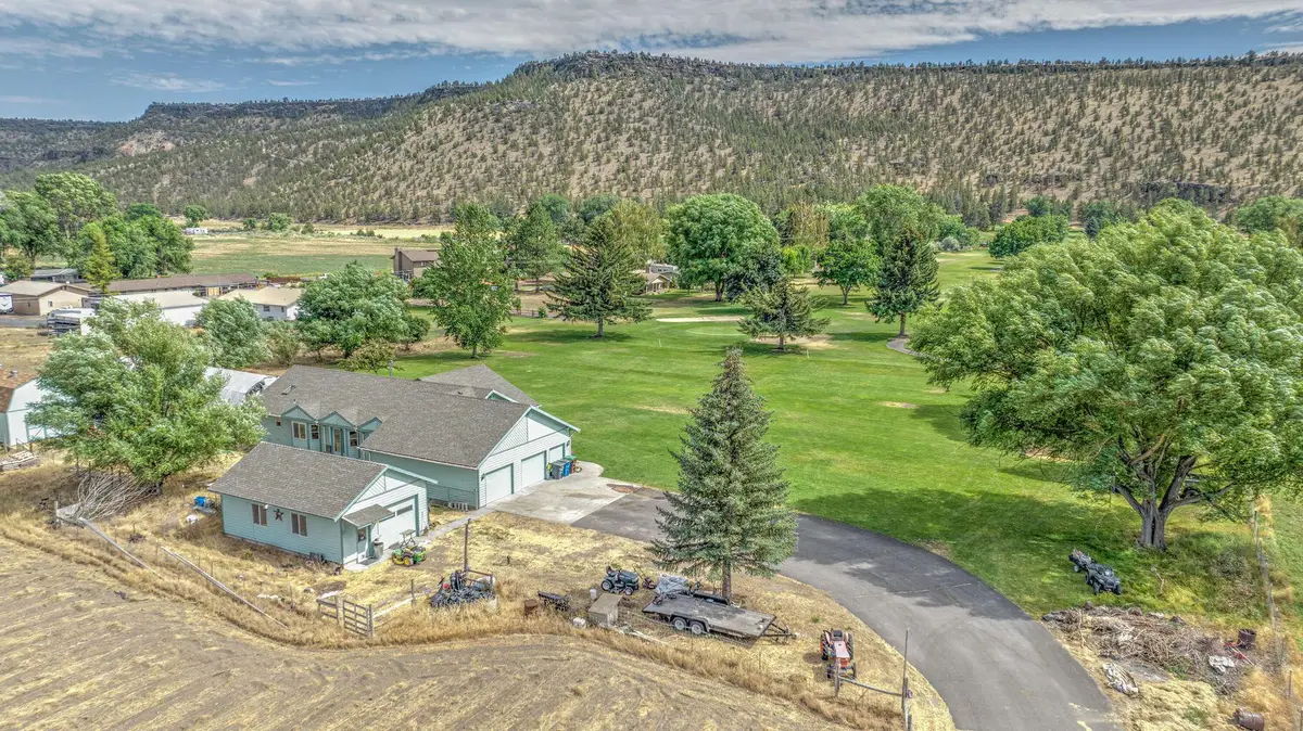 7208 NE Ochoco Highway, Prineville, OR 97754 - #1