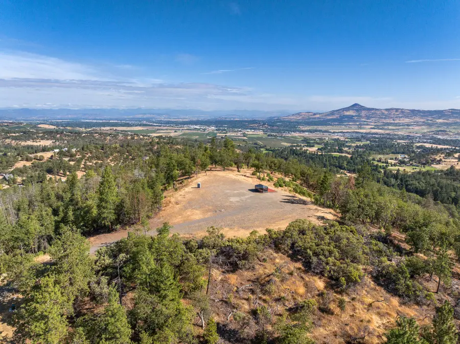 1028 Coleman Hills Drive #3, Medford, OR 97501 - #2