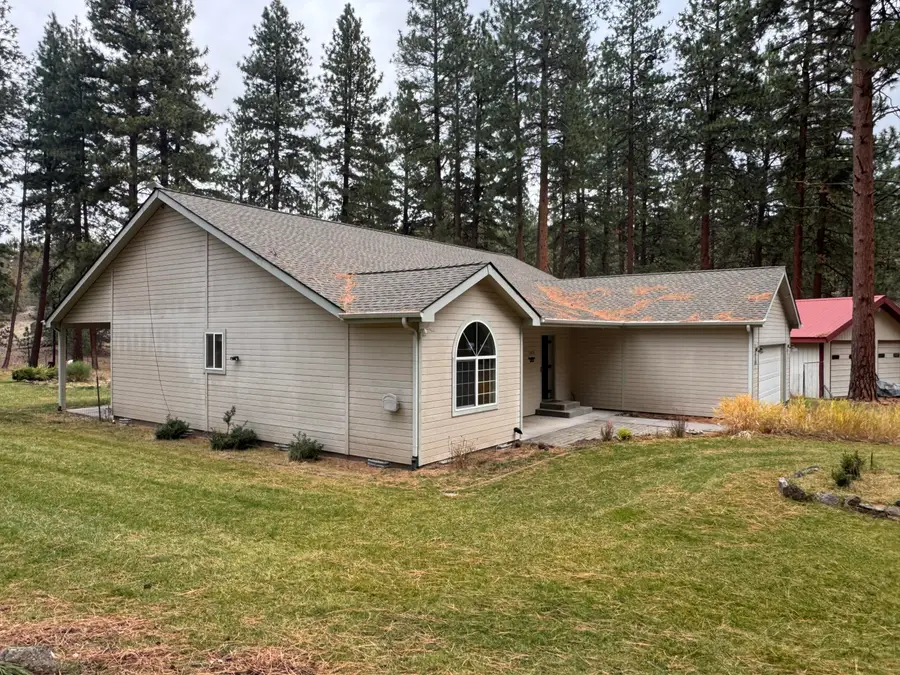 12473 Overland Drive, Klamath Falls, OR 97603 - #2