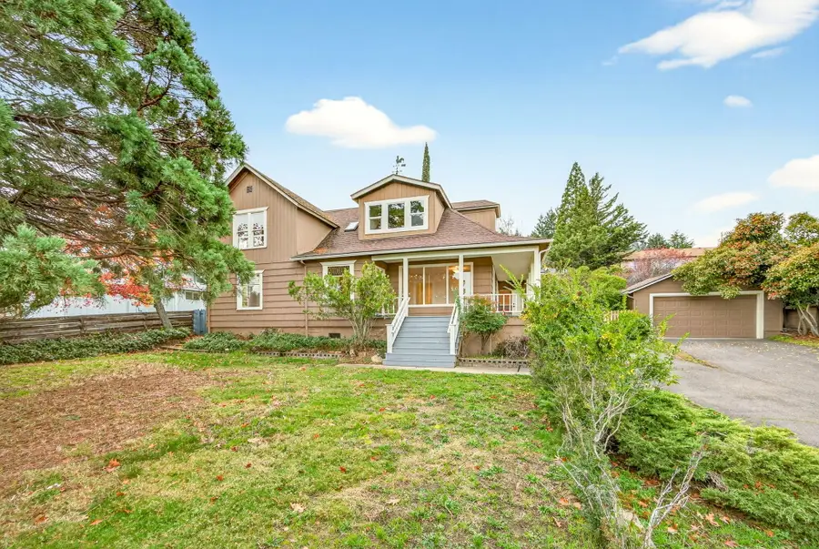 527 Chestnut Street, Ashland, OR 97520 - #3