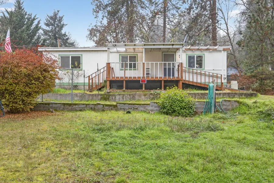218 Hessar Street, Grants Pass, OR 97527 - #3
