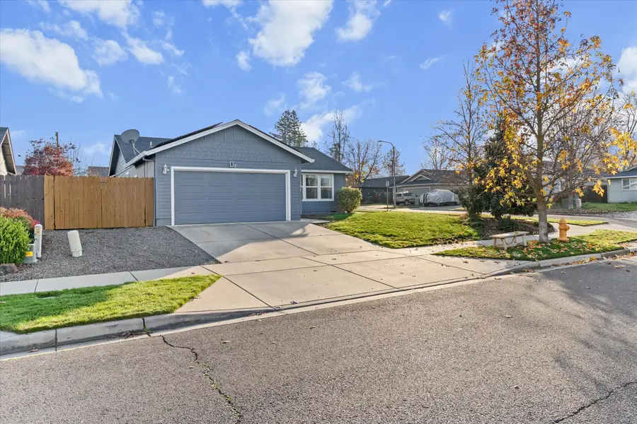 2491 Destiny Lane, Medford, OR 97501 - #3