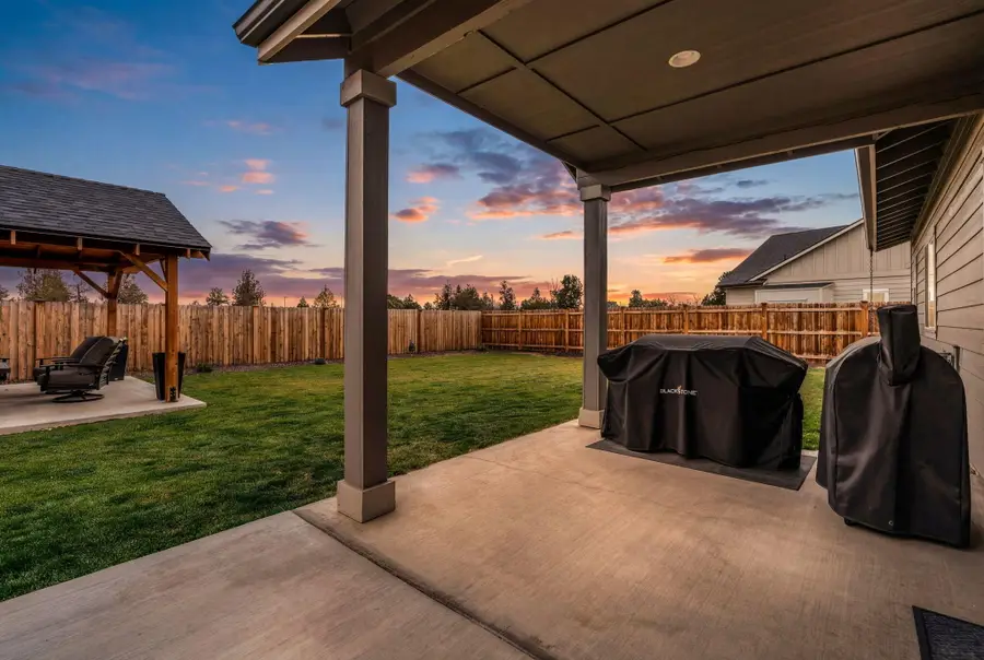 4980 SW Zenith Avenue, Redmond, OR 97756 - #2