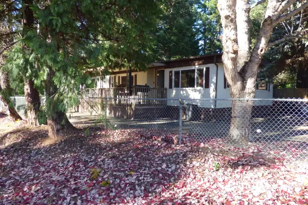 508 Bumblebee Lane, Cave Junction, OR 97523