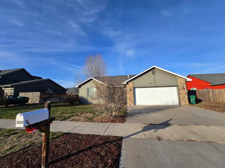 5151 Regency Drive, Klamath Falls, OR 97603 - #2