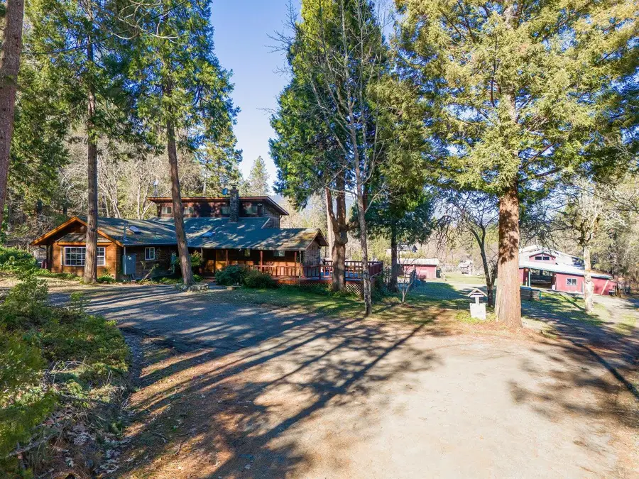 1956 E Fork Road, Williams, OR 97544 - #3