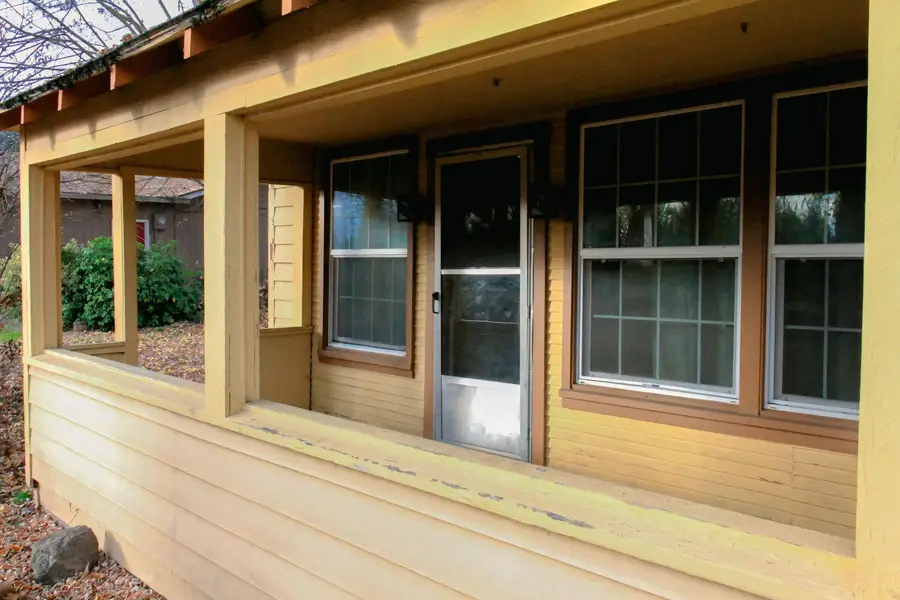 1975 Spring Street, Medford, OR 97504 - #3