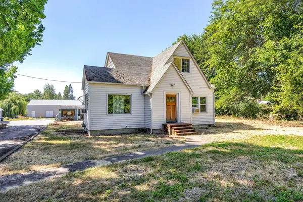 2315 Upper River Road Loop, Grants Pass, OR 97527