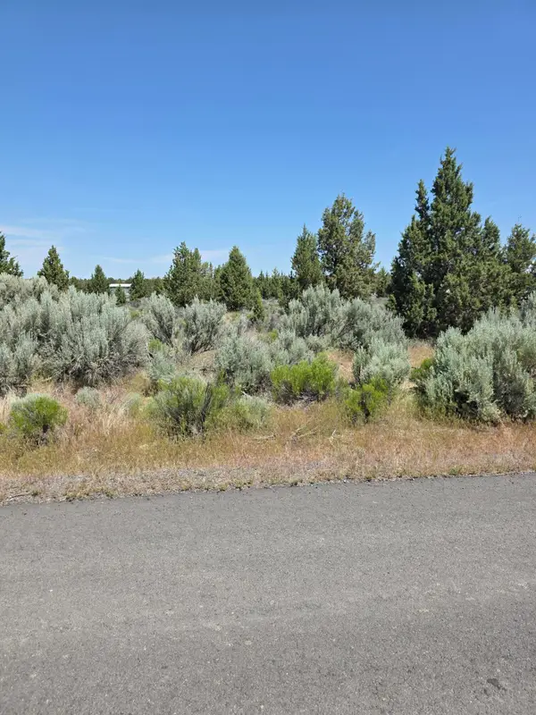 3449 SE Teton Road #Lot 11, Prineville, OR 97754