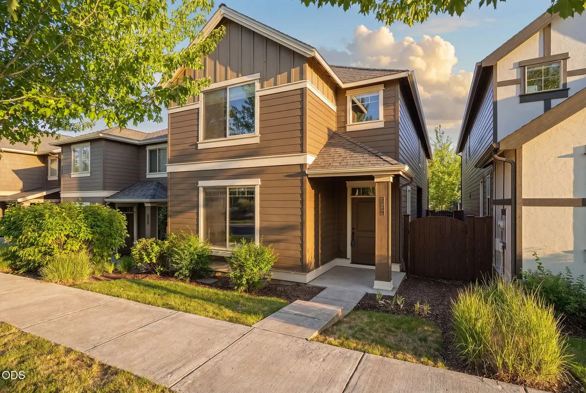 20745 NE Comet Lane, Bend, OR 97701 - #1