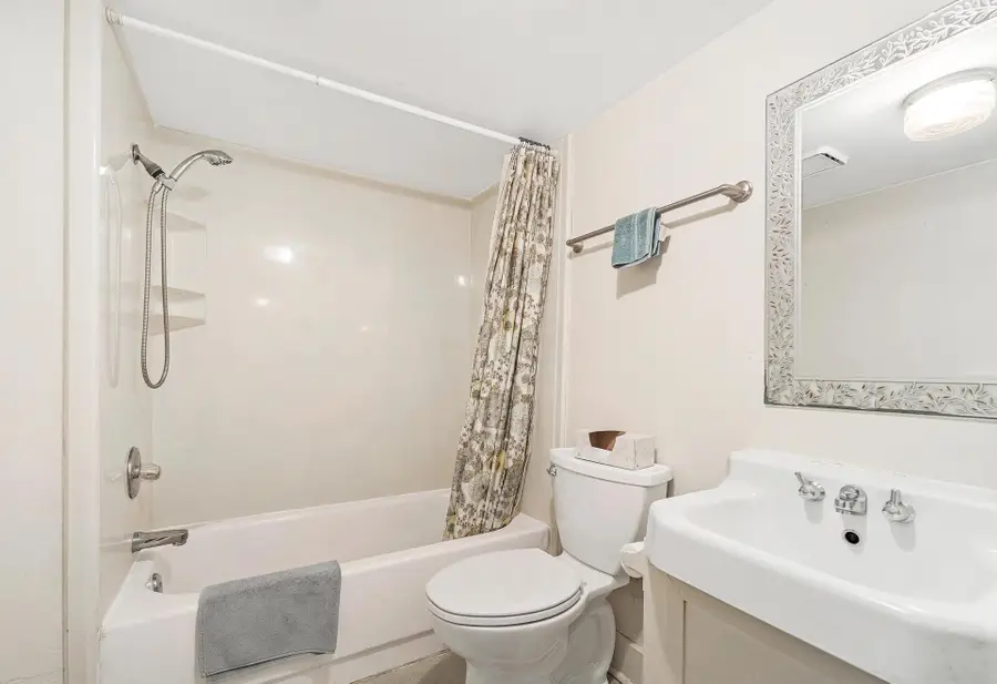 36 Dewey Street, Ashland, OR 97520 - #2